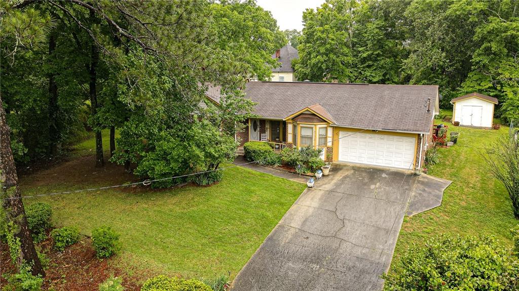 4778 Huntsman Bend Decatur, GA 30034 - Photo 2 of 30