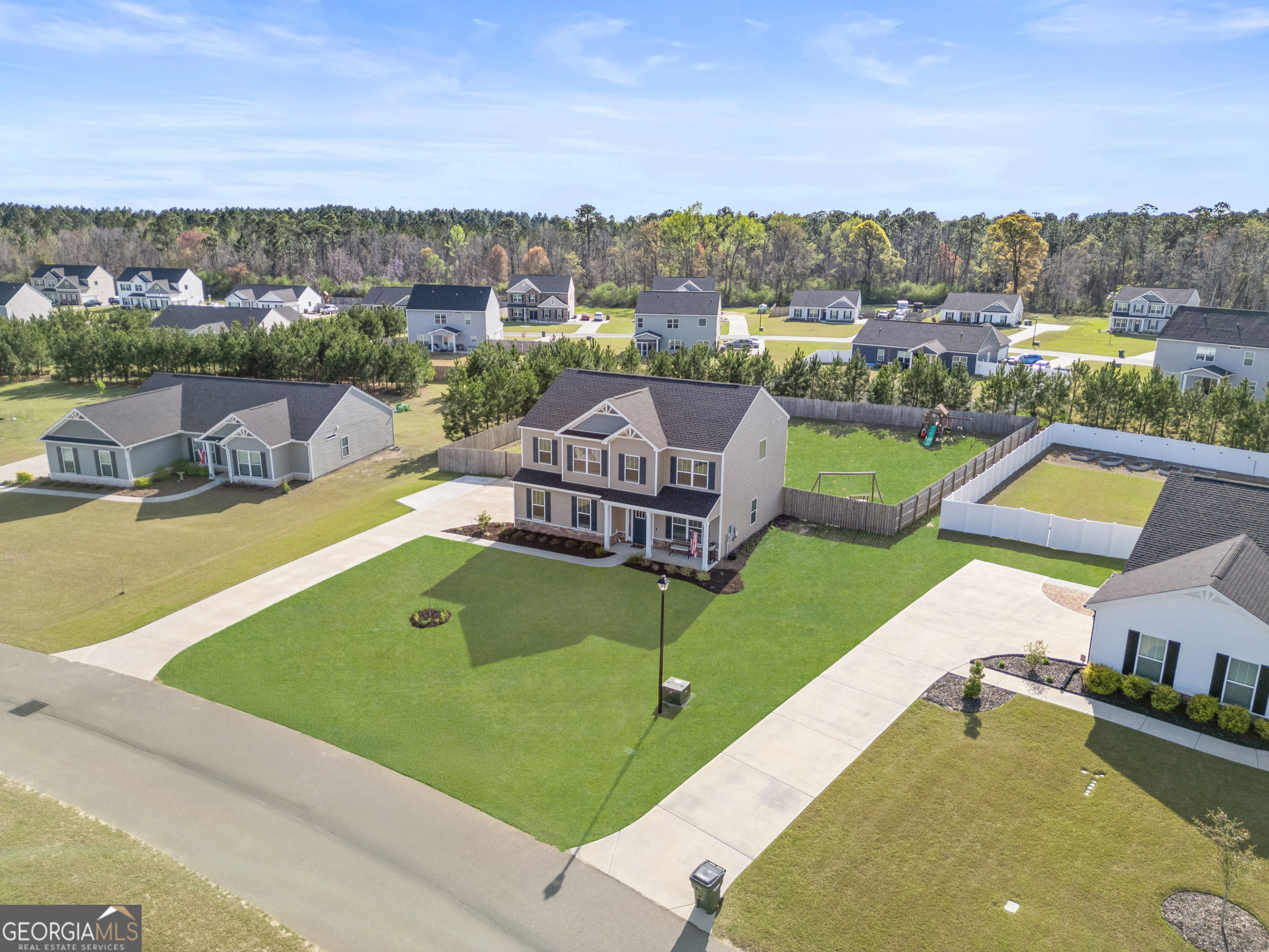 222 Archer Road Statesboro, GA 30461 - Photo 2 of 32