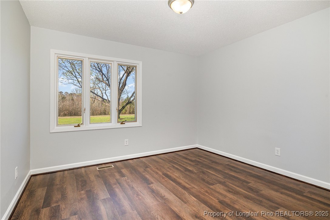 1010 Henley Road Sanford, NC 27330 - Photo 15 of 28 Gallery Image 15