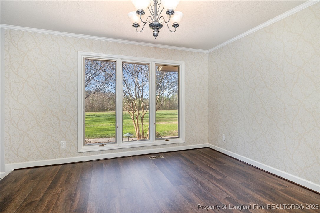 1010 Henley Road Sanford, NC 27330 - Photo 5 of 28 Gallery Image 5