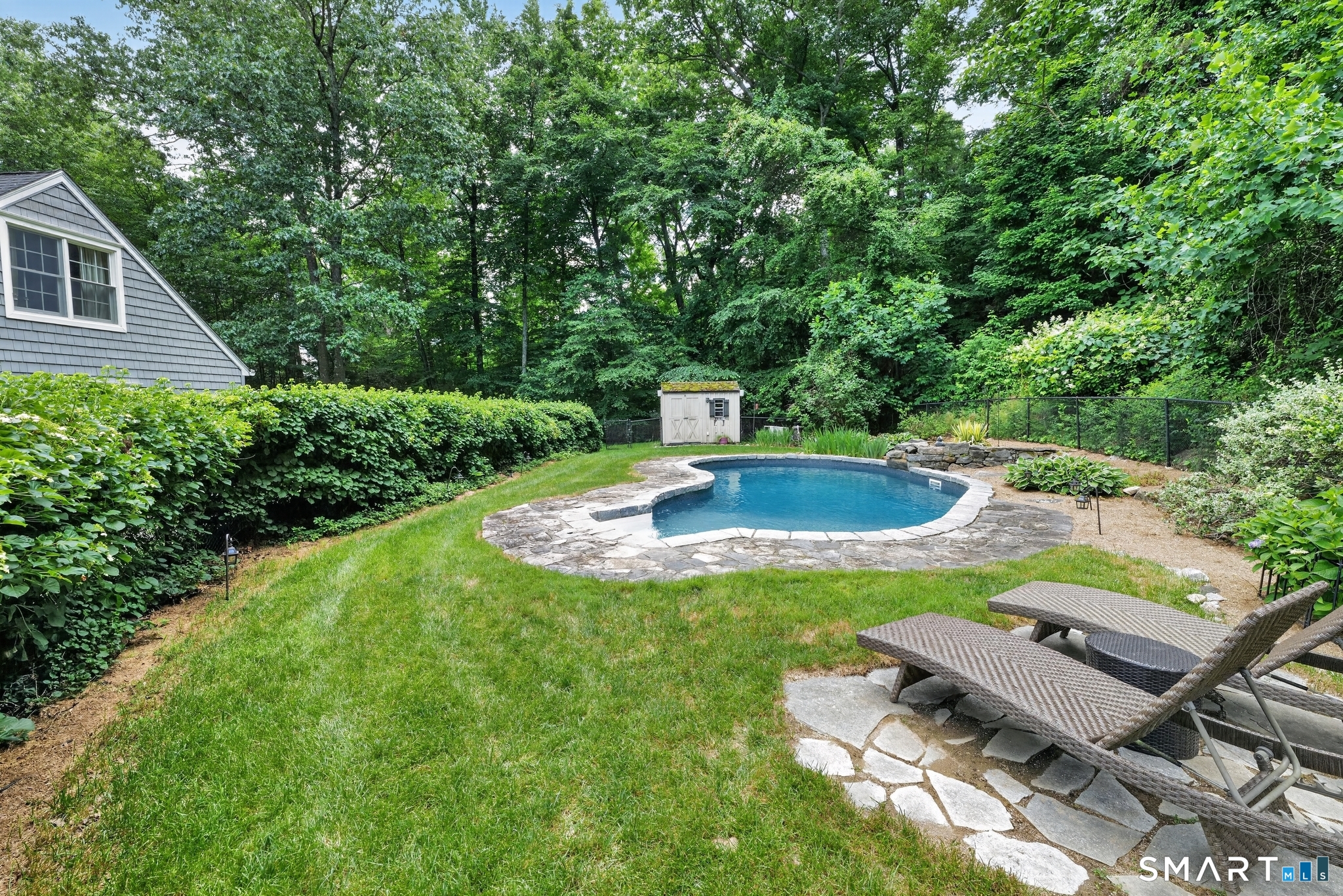 37 North Pleasant Rise Brookfield, CT 06804 - Photo 8 of 32