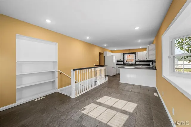 $309,900 | 6709 Lansdowne Avenue, St. Louis, MO 63109