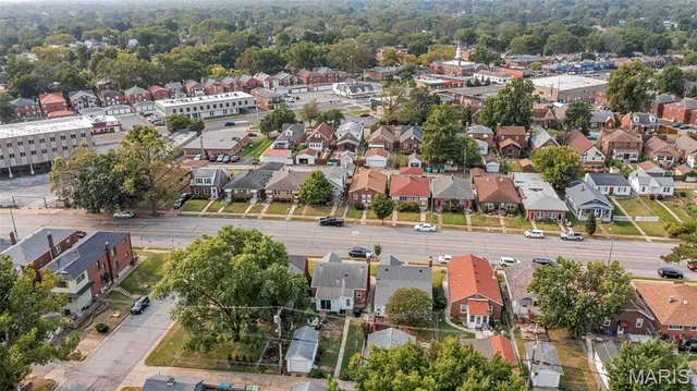 $309,900 | 6709 Lansdowne Avenue, St. Louis, MO 63109