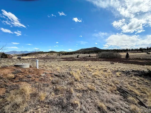 a view of outdoor space and city view