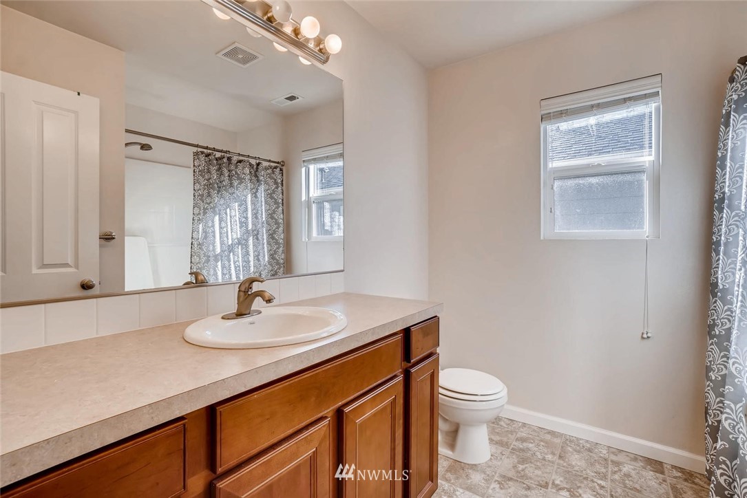 3025 183rd Place Southeast Bothell, WA 98012 - Photo 15 of 21