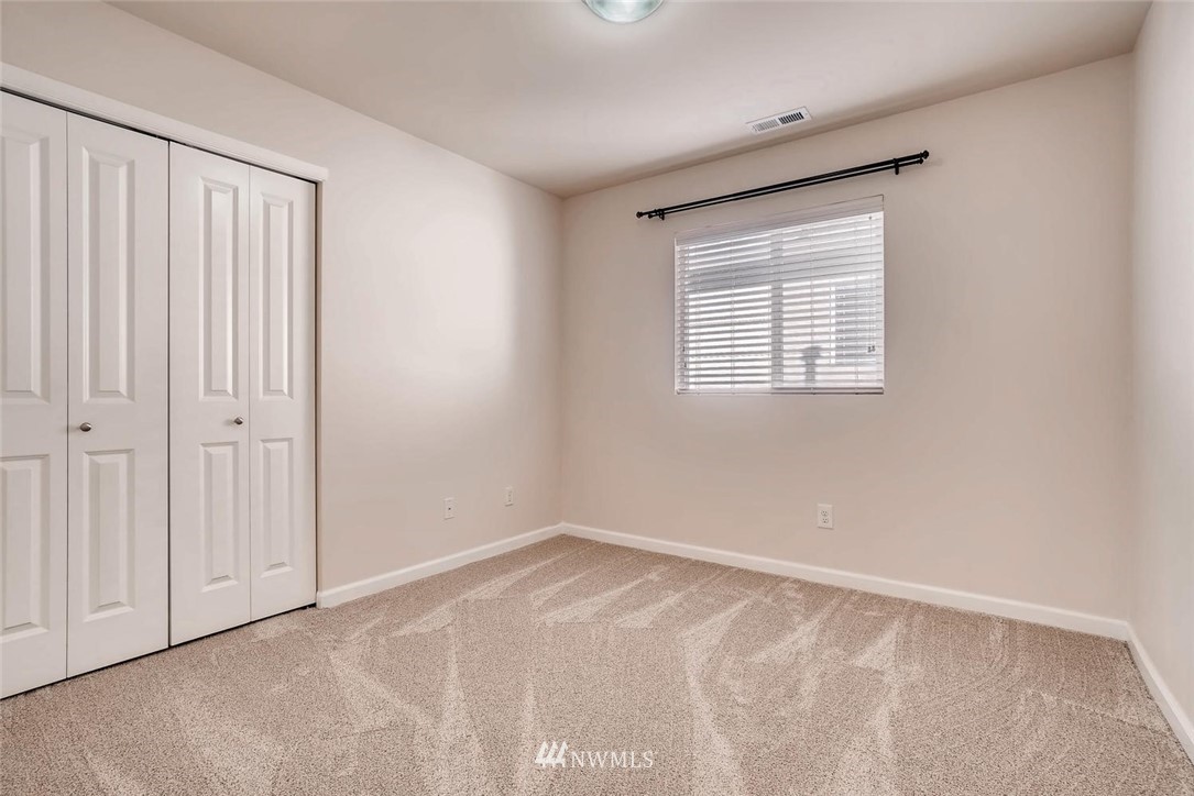 3025 183rd Place Southeast Bothell, WA 98012 - Photo 16 of 21