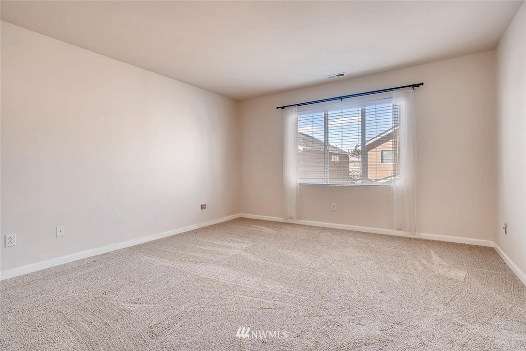 3025 183rd Place Southeast Bothell, WA 98012 - Photo 10 of 21