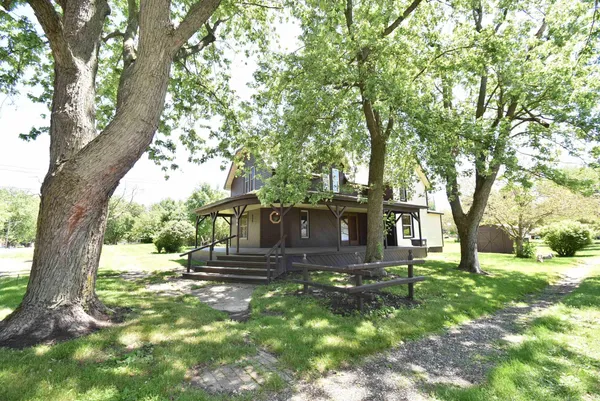 $175,000 | 104 East 5th Street, Earl Park, IN 47942