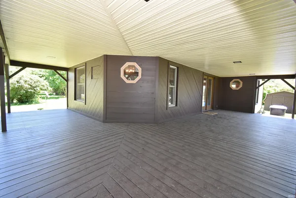 $175,000 | 104 East 5th Street, Earl Park, IN 47942
