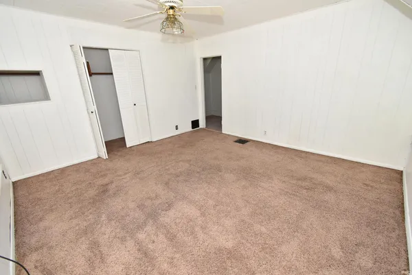 $175,000 | 104 East 5th Street, Earl Park, IN 47942