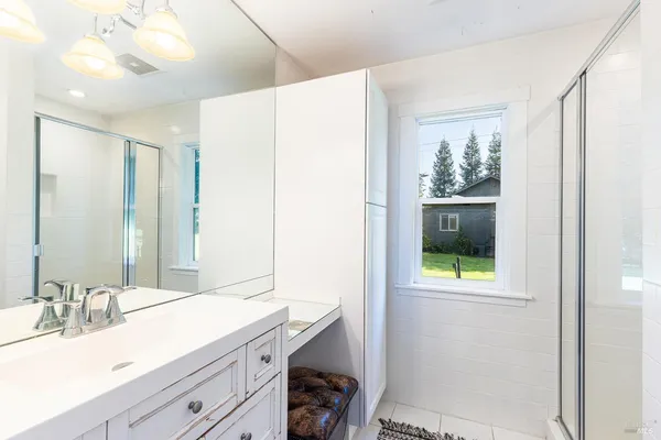 $1,895,000 | 14631 Kinley Drive, Healdsburg, CA 95448