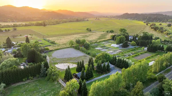 $1,895,000 | 14631 Kinley Drive, Healdsburg, CA 95448