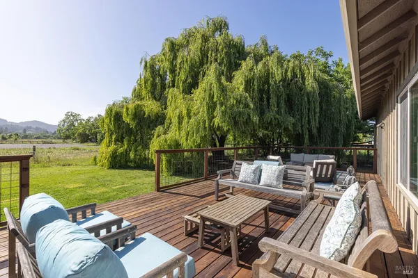$1,895,000 | 14631 Kinley Drive, Healdsburg, CA 95448