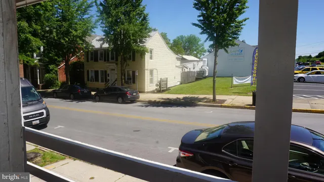 $1,400 | 276 East Main Street, Unit 4, Westminster, MD 21157