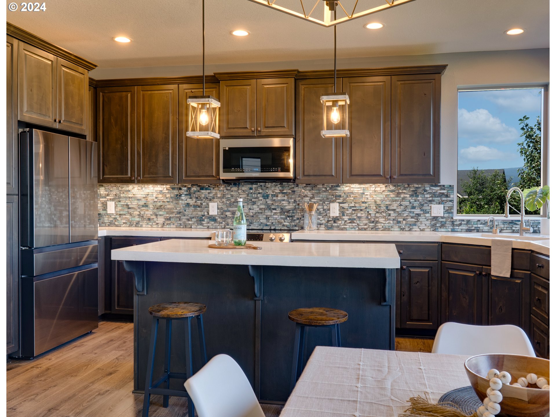 1113 Chinookan Drive Cascade Locks, OR 97014 - Photo 12 of 36