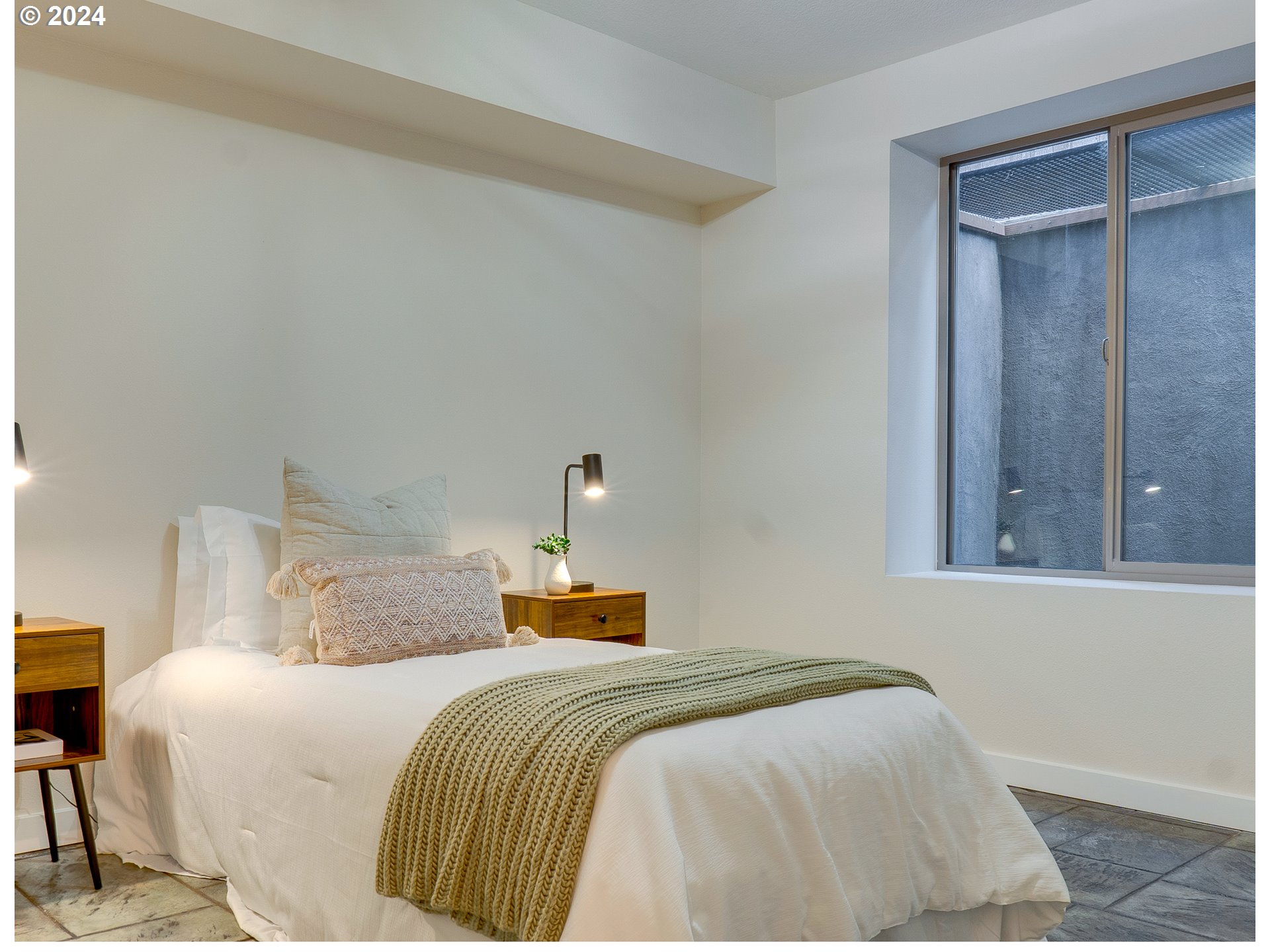 1113 Chinookan Drive Cascade Locks, OR 97014 - Photo 25 of 36