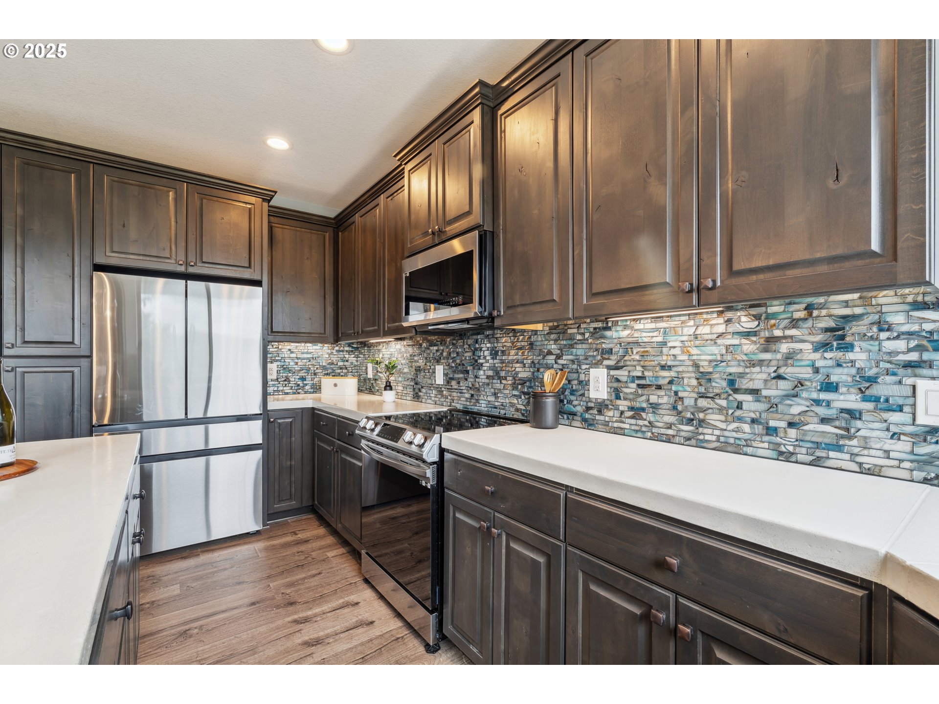 1113 Chinookan Drive Cascade Locks, OR 97014 - Photo 33 of 36