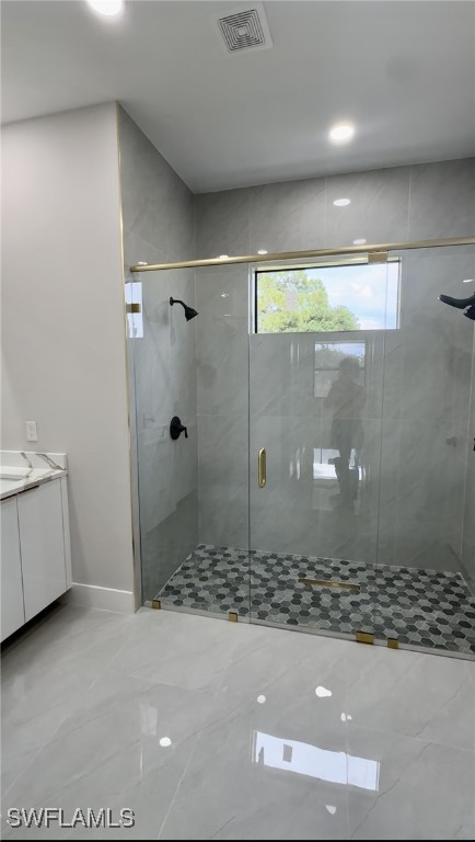 113 Connecticut Road Lehigh Acres, FL 33936 - Photo 4 of 6 a view of a bathroom