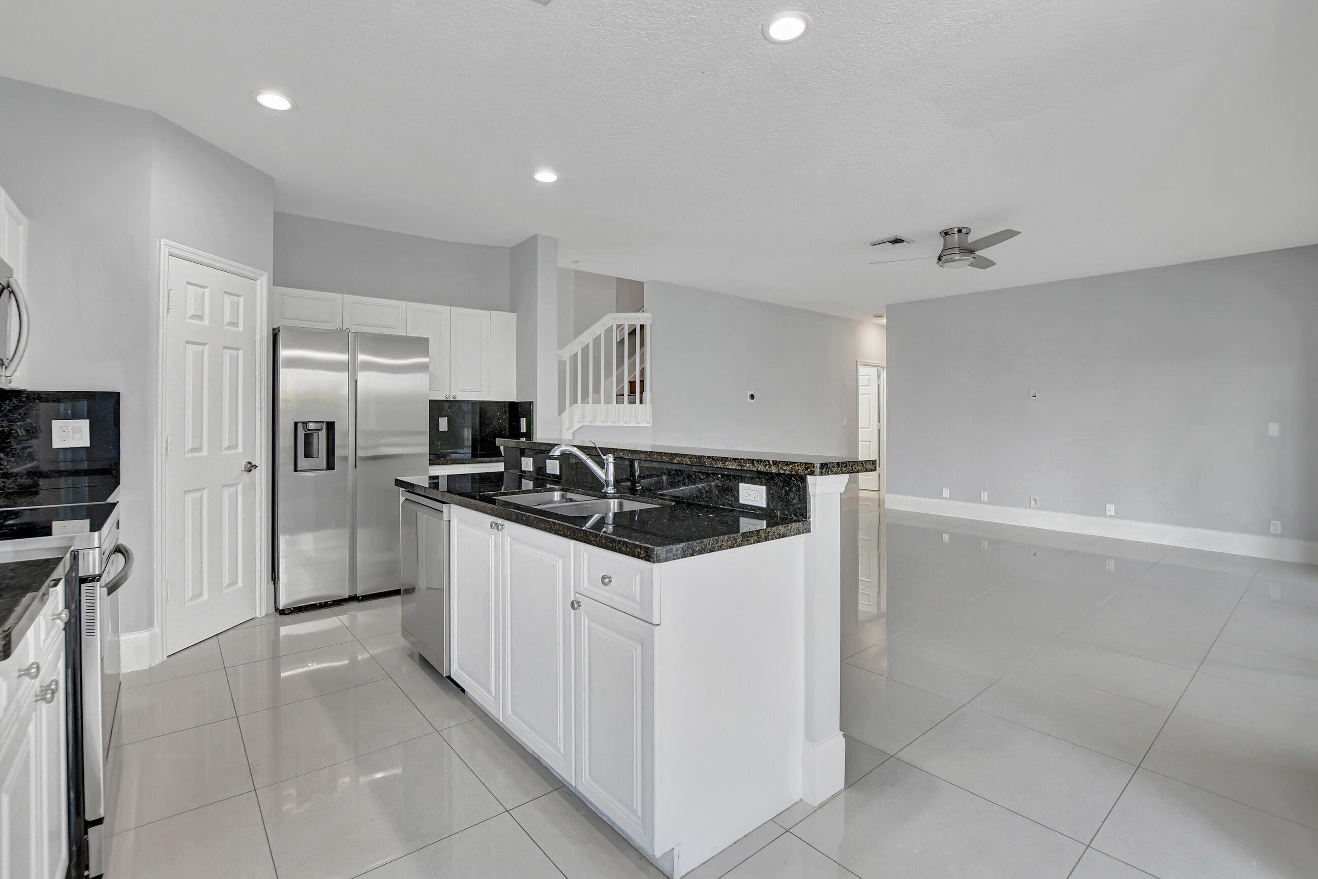 10861 La Salinas Circle Boca Raton, FL 33428 - Photo 13 of 49 032_dsc_1971