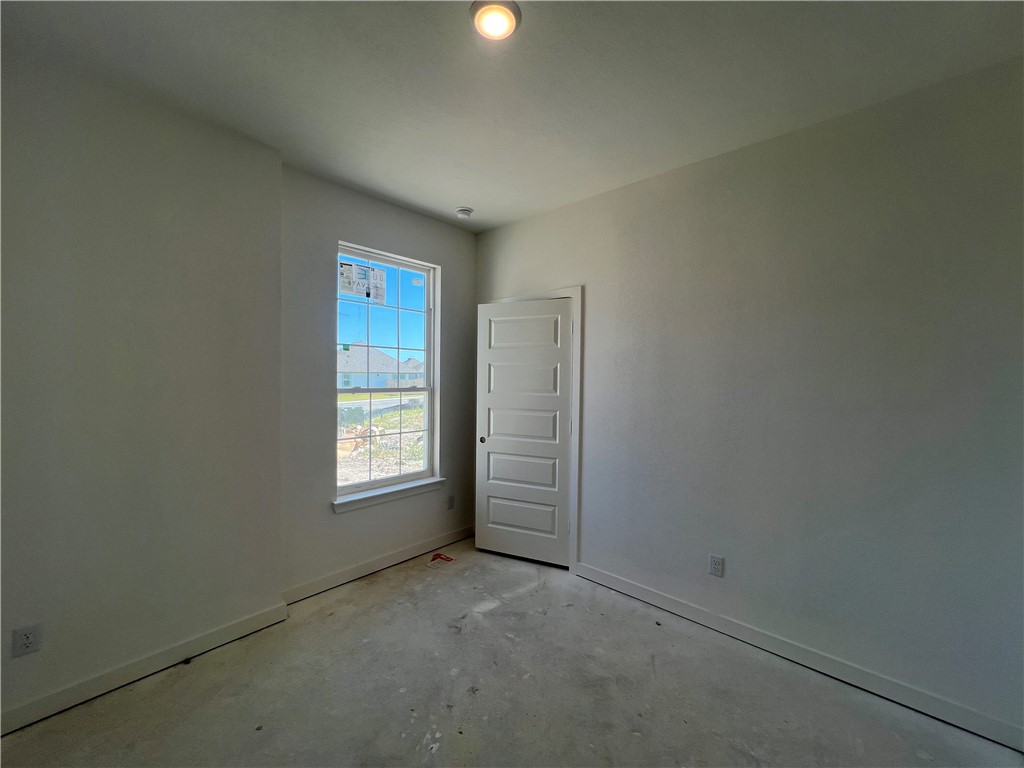 4736 Holm Oak Road Bryan, TX 77845 - Photo 10 of 20 Gallery Image 10