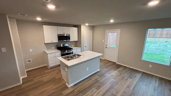 $274,990 | 5532 Corduroy Road, Krum, TX 76249