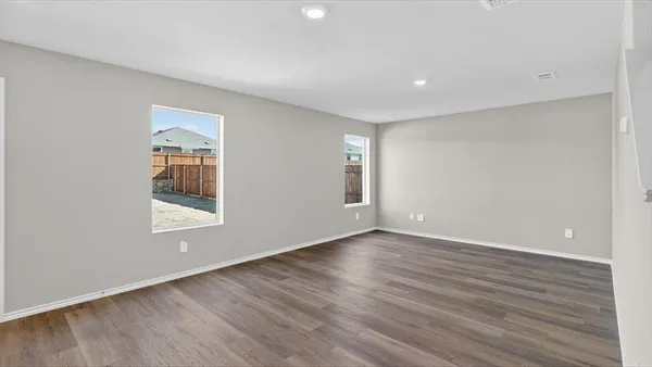 $274,990 | 5532 Corduroy Road, Krum, TX 76249