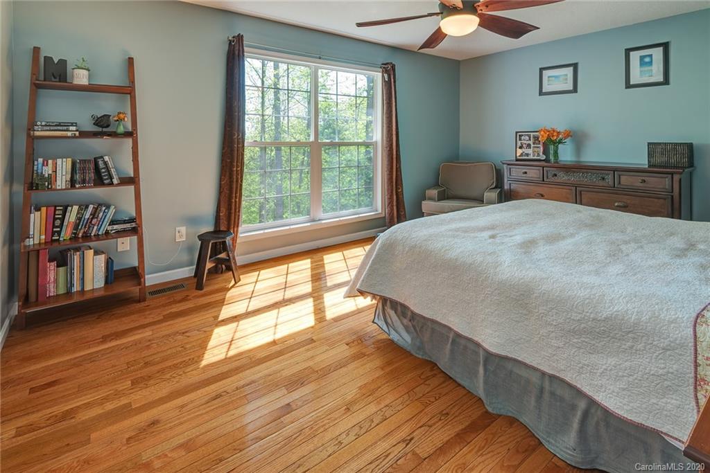 207 Martin Branch Road Leicester, NC 28748 - Photo 16 of 35 Gallery Image 16