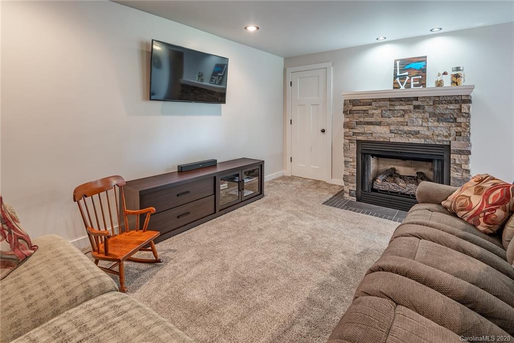 207 Martin Branch Road Leicester, NC 28748 - Photo 21 of 35 Gallery Image 21
