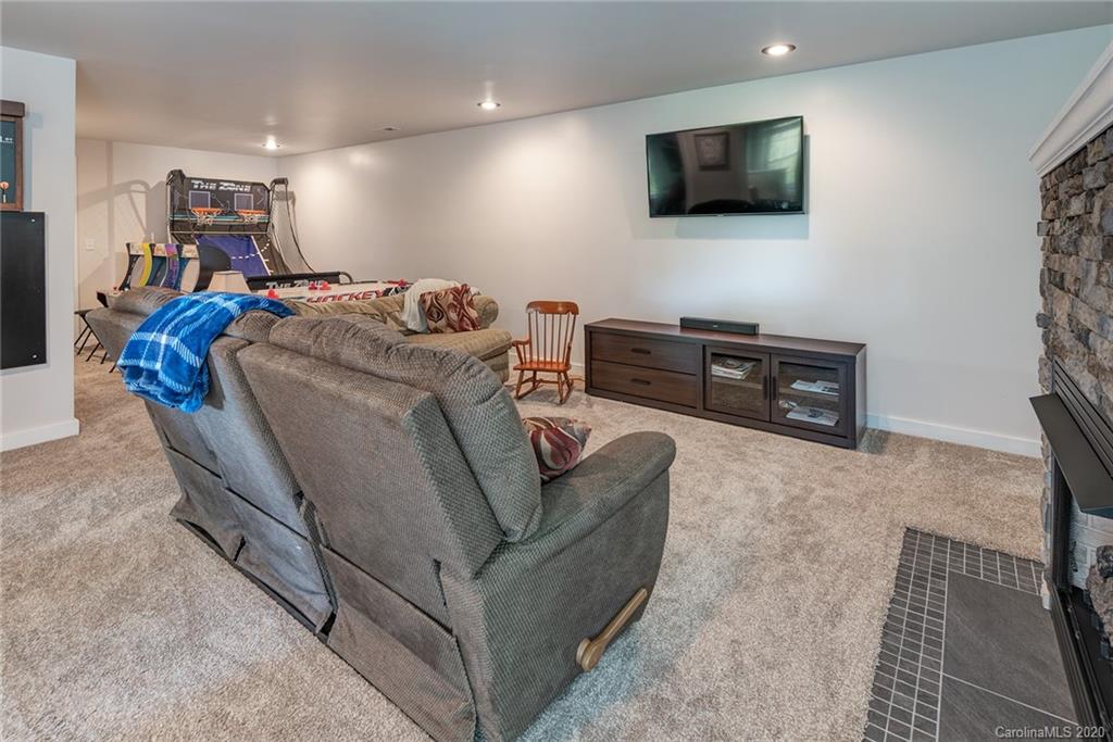 207 Martin Branch Road Leicester, NC 28748 - Photo 22 of 35 Gallery Image 22
