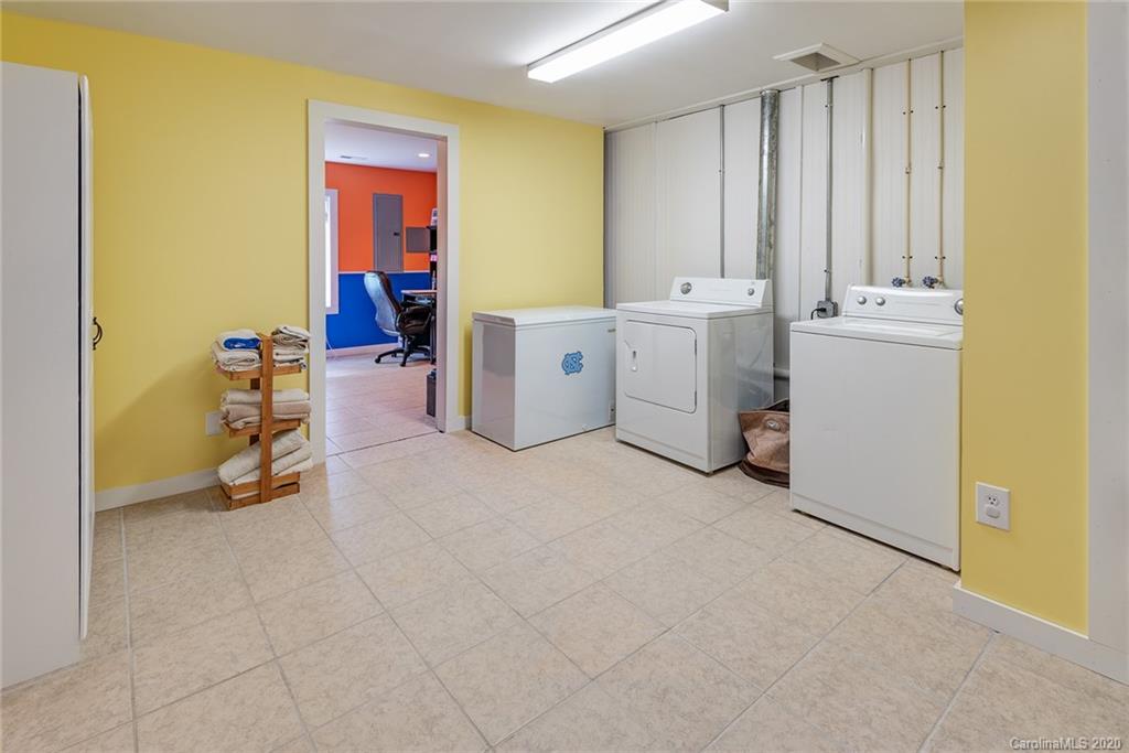 207 Martin Branch Road Leicester, NC 28748 - Photo 26 of 35 Gallery Image 26