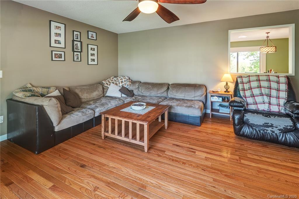 207 Martin Branch Road Leicester, NC 28748 - Photo 5 of 35 Gallery Image 5