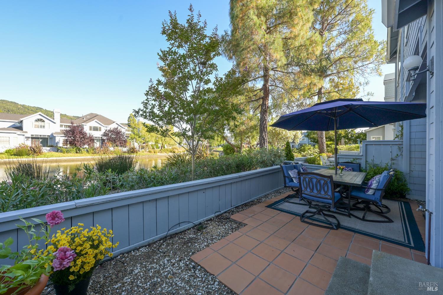 64 Mariners Circle San Rafael, CA 94903 - Photo 32 of 41 Gallery Image 32