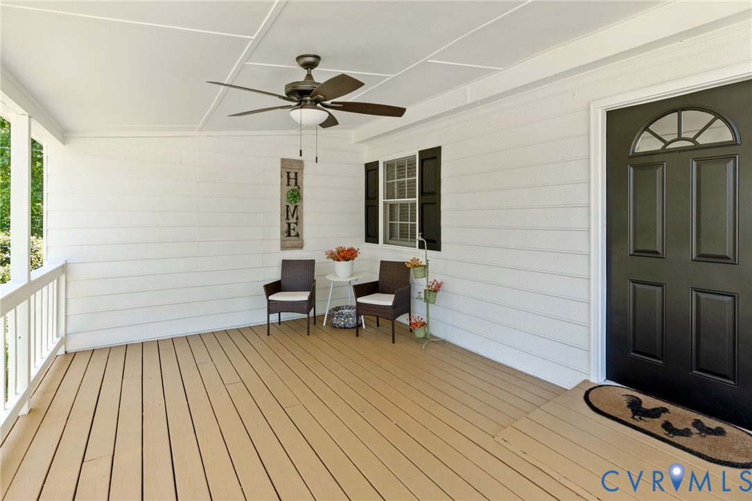 435 Clayville Road Powhatan, VA 23139 - Photo 5 of 29 Gallery Image 5