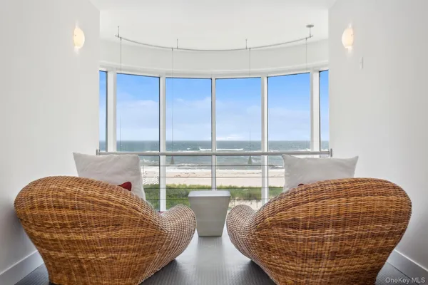 $200,000 | 681 Dune Road, West Hampton Dunes, NY 11978