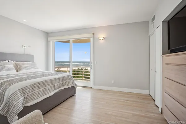 $200,000 | 681 Dune Road, West Hampton Dunes, NY 11978