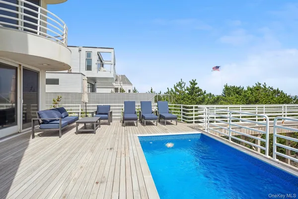 $200,000 | 681 Dune Road, West Hampton Dunes, NY 11978