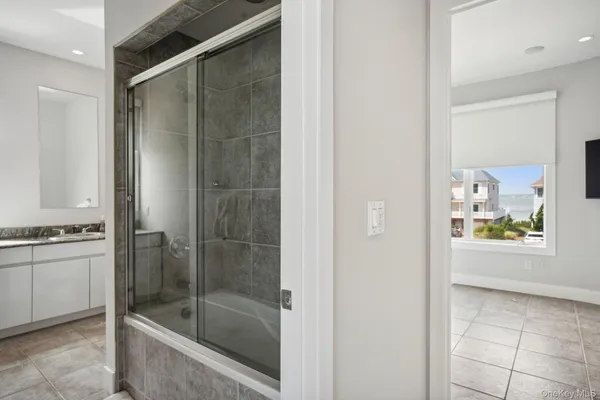 $200,000 | 681 Dune Road, West Hampton Dunes, NY 11978