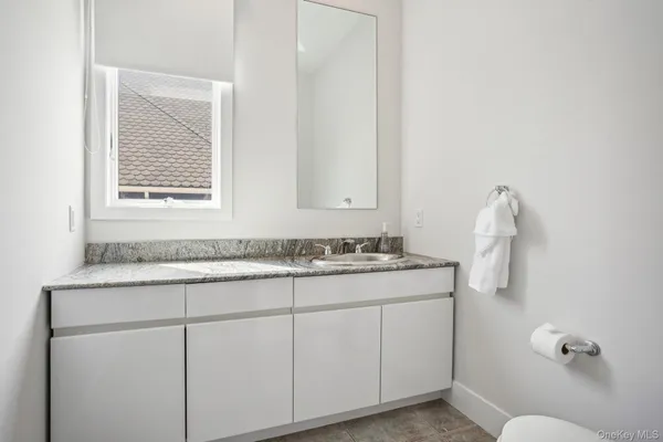 $200,000 | 681 Dune Road, West Hampton Dunes, NY 11978