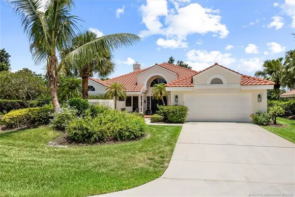 $499,888 | 2001 Northwest Laurel Oak Lane, Palm City, FL 34990