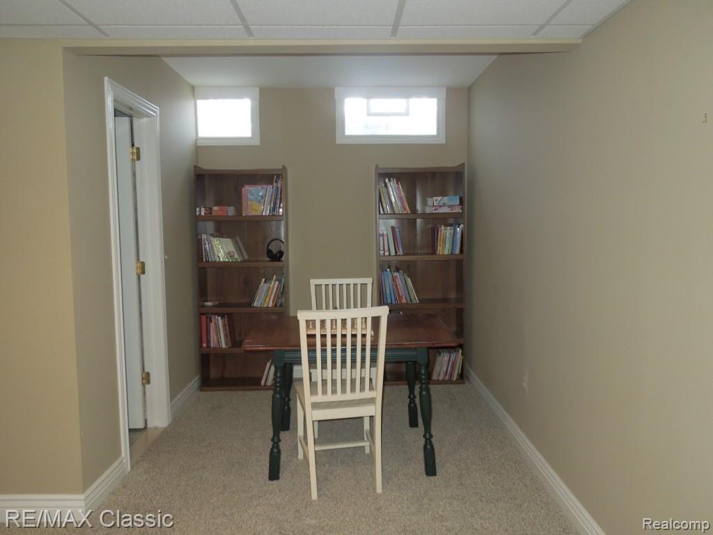 2760 Murfield Court Rochester, MI 48306 - Photo 44 of 55 DSCN4427.jpg