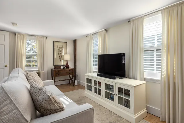 $1,350,000 | 405 Pleasant Street, Portsmouth, NH 03801