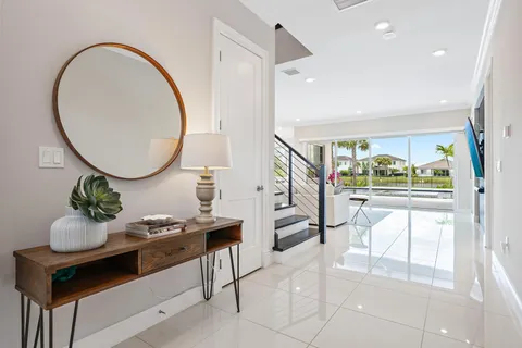 $1,895,000 | 12115 Waterstone Circle, Palm Beach Gardens, FL 33412