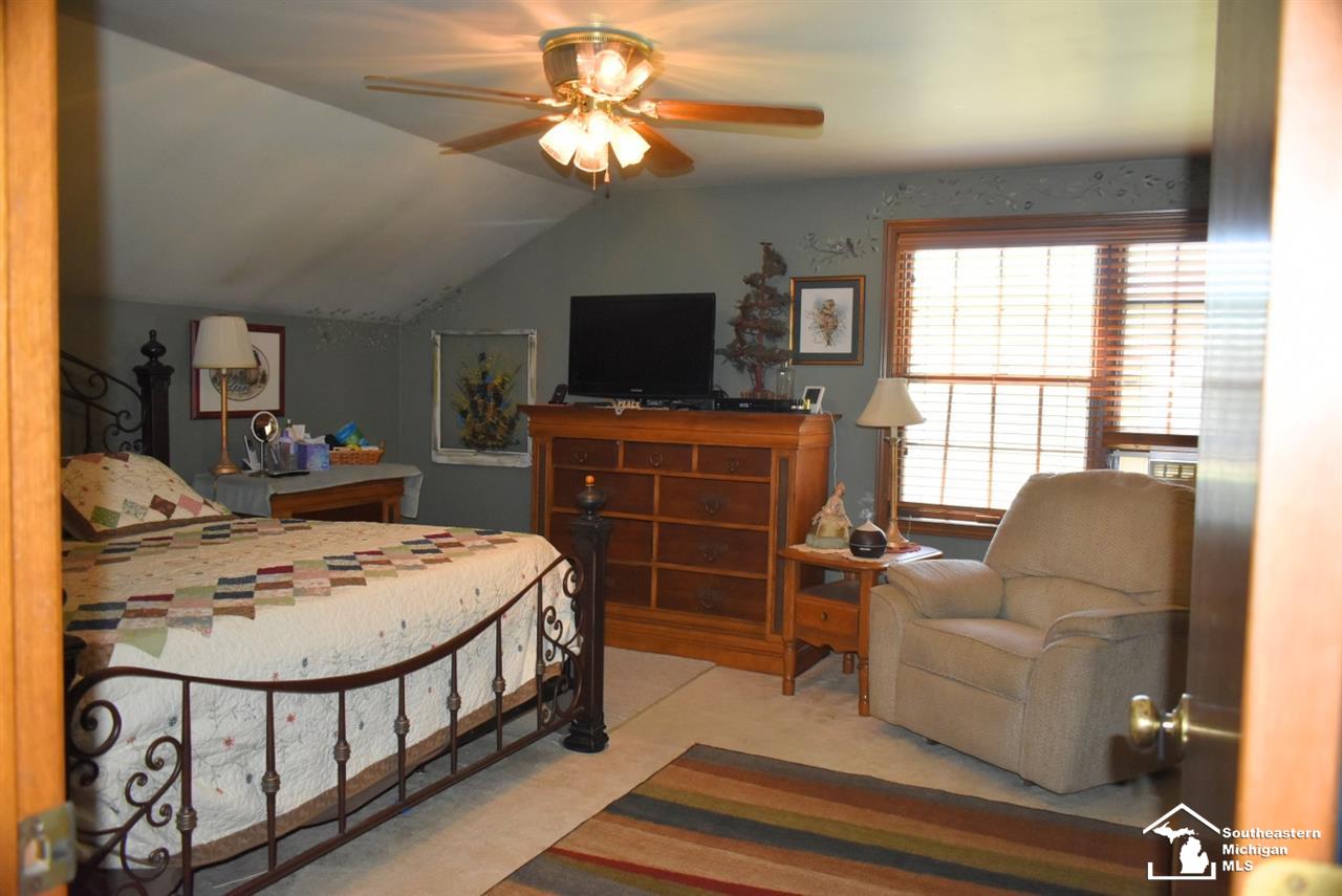 13409 Lulu Road Ida, MI 48140 - Photo 9 of 25