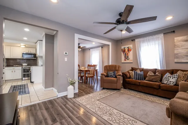 $169,000 | 187 Wall Street, Pontiac, MI 48342