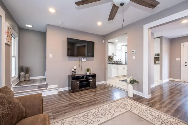 $169,000 | 187 Wall Street, Pontiac, MI 48342