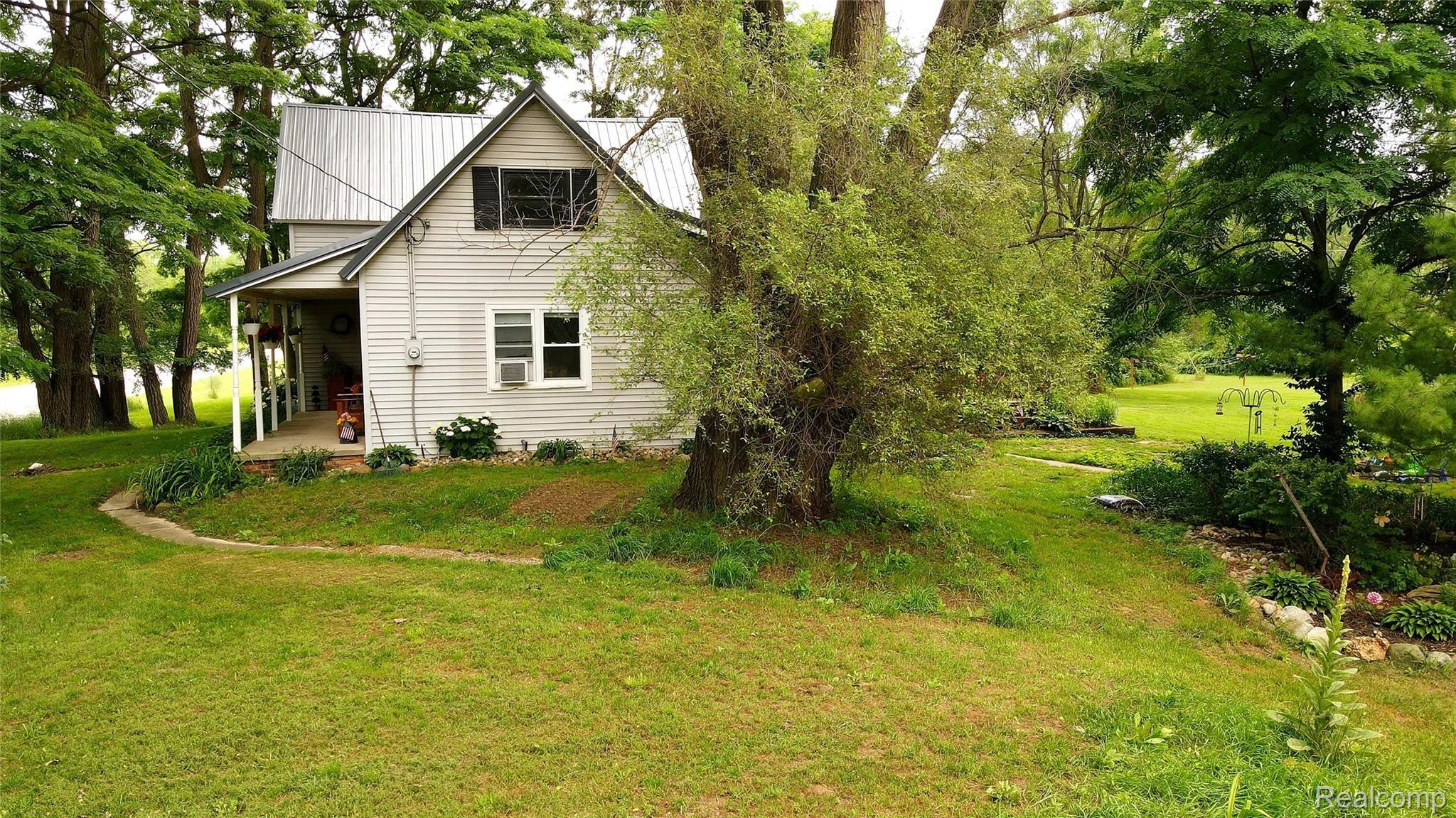 4895 West Saginaw Road Vassar, MI 48768 - Photo 18 of 38 Photo_6553818_DJI_218_jpg_6663682_0_2021711135546_photo_original.jpg