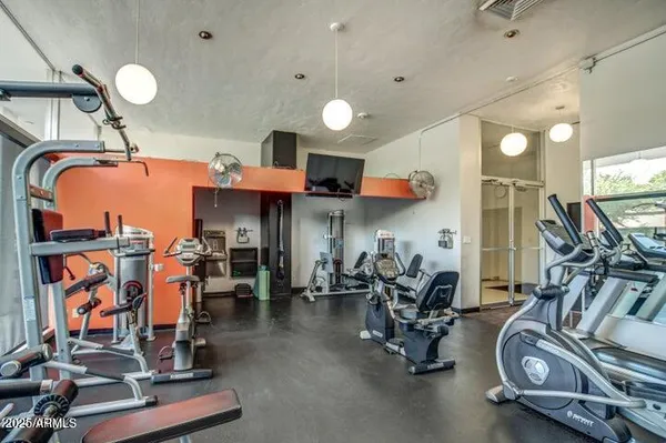 $399,995 | 207 West Clarendon Avenue, Unit 20B, Phoenix, AZ 85013