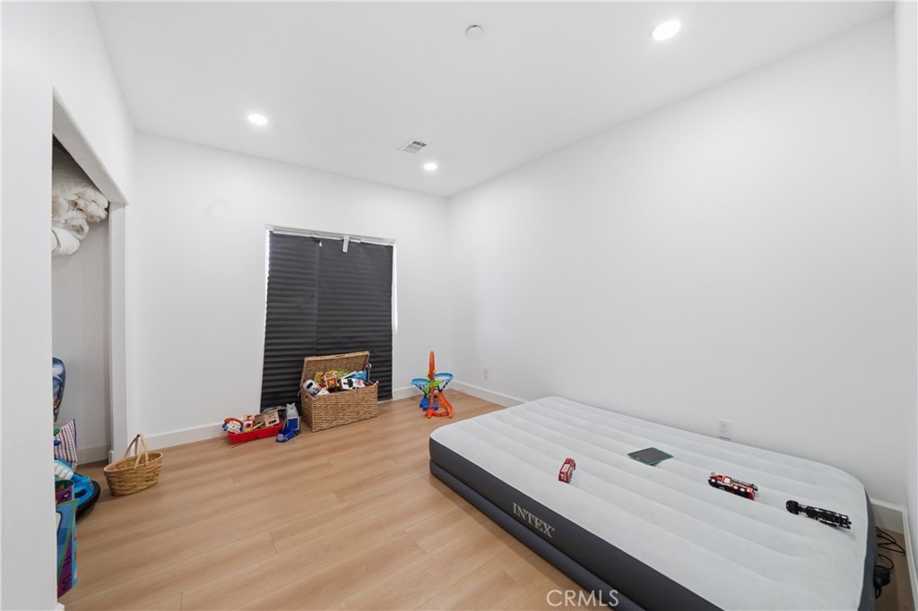 7576 Sunset Road Phelan, CA 92371 - Photo 17 of 31