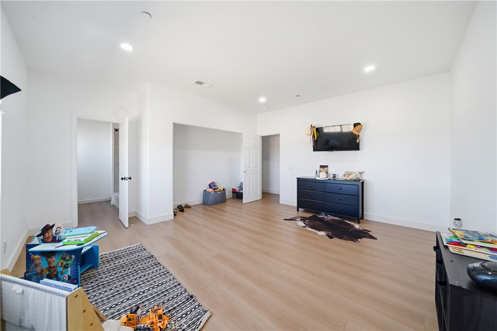 7576 Sunset Road Phelan, CA 92371 - Photo 20 of 31