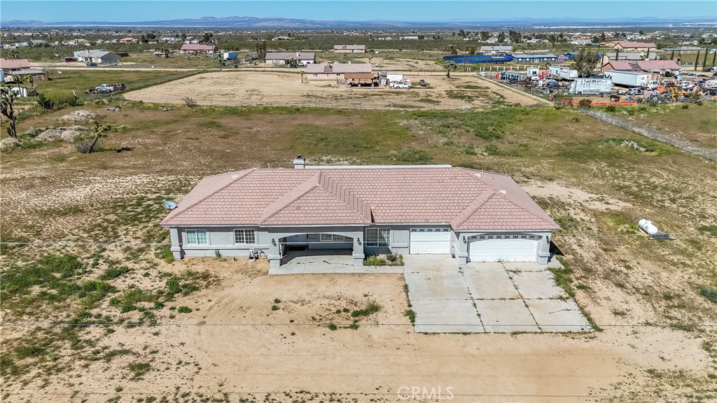 7576 Sunset Road Phelan, CA 92371 - Photo 2 of 39